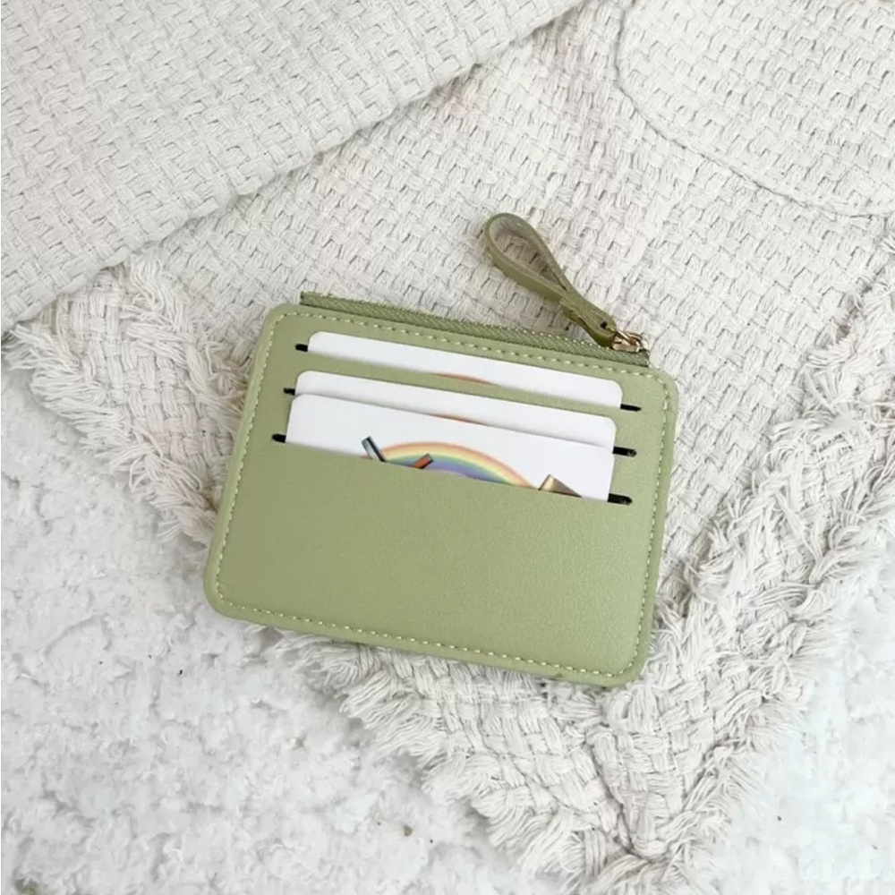 ⚠️Clearance💚New Cardholder Mint Green Wallet - Picture 2 of 4